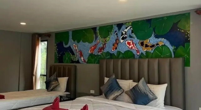 Люкс с балконом и с видом на парк Chomview Lanta Water Park Resort