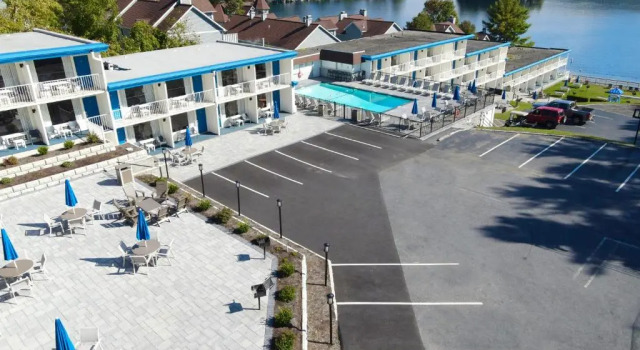 Номер Standard Lakefront Terrace Resort