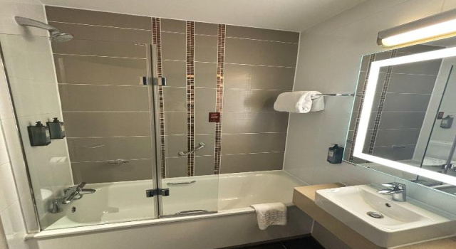 Двухместный номер Superior Clayton Hotel Cardiff