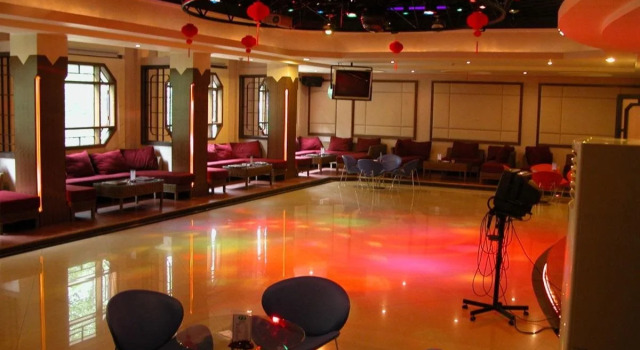 Emei Mountain International Conference Holiday Hotel, Prenota Hotel Hotel a Leshan con parcheggio, Parcheggio