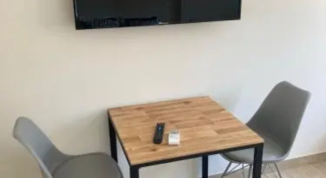 Castellana 4 Torres Apartments, Забронировать Апартаменты/квартира Мадрид Провинция Мадрид, рядом с Церковь Нуэстра-Сеньора-дель-Эспино