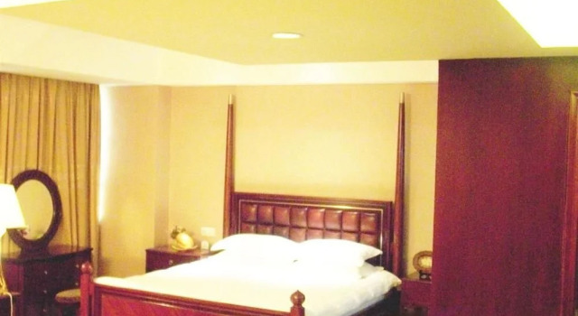 Zaozhuang Grand Hospitality Hotel, Забронировать Отель Бизнес-отели Шаньдун, 4* 5*