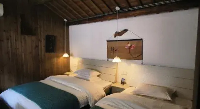 Семейный люкс Comfort Residents' accommodation in Xiqiao Village, Songyang