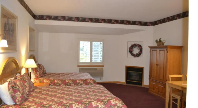 Run of House Anaco Bay Inn
