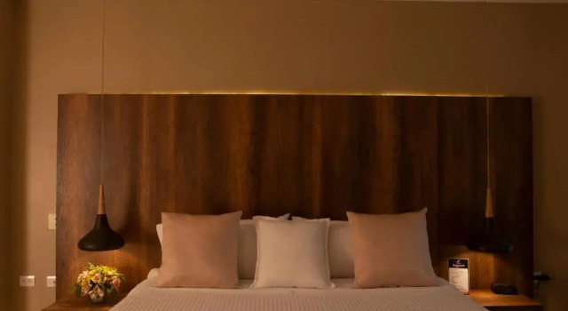 Полулюкс Hotel Santorini Loft