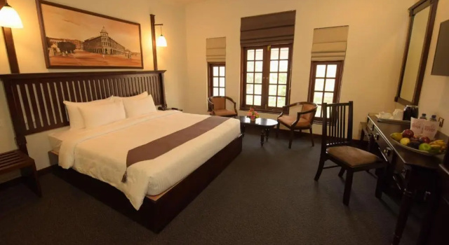 Трёхместный номер Standard Hotel Nippon Colombo