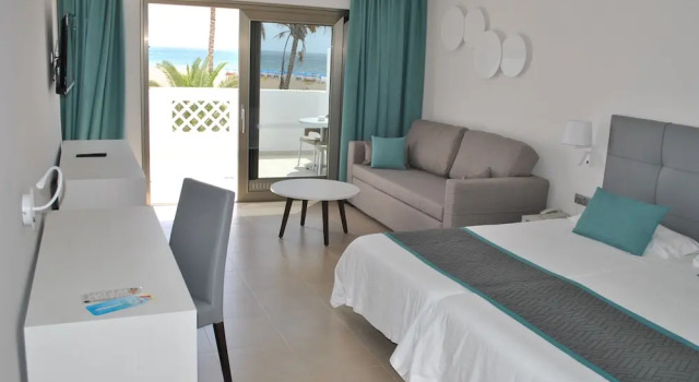 Номер Standard с частичным видом на море Hotel Las Costas