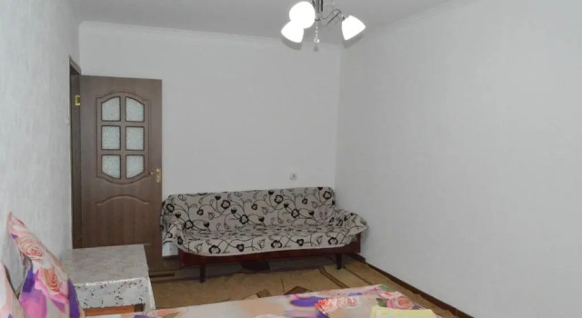 Apartment on Bokonbaev street, 145