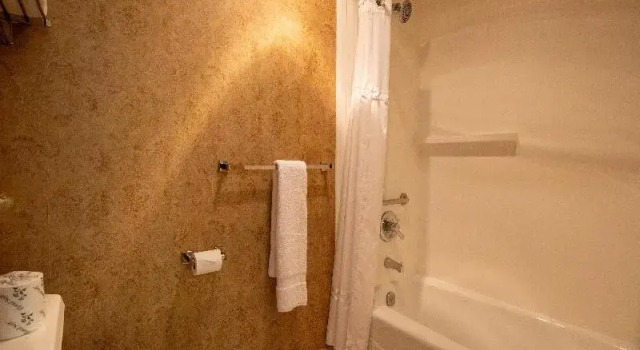 Двухместный номер Standard с балконом The Bards Inn - BW Signature Collection by Best Western