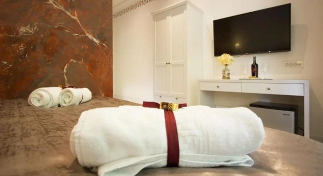 Двухместный номер Superior с балконом Well Of Life Luxury Rooms