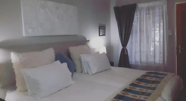 Standardní Dvoulůžkový s manželskou postelí pokoj Tsumeb Backpackers & Safari