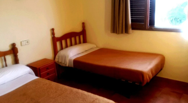 Двухместный номер Standard с балконом Hostal Bahía Blanca