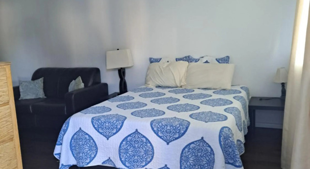 Campbellford Studio Apt 4, Varaa Hotelli Trent Hills Ontario