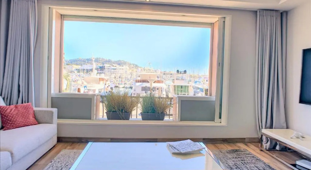 Апартаменты 16 Quai Saint-Pierre