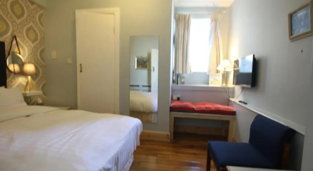 Номер Standard Errismore House
