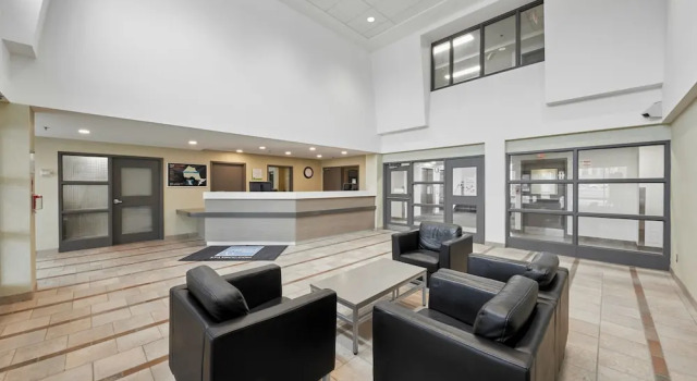 Residence and Conference Centre – King City
