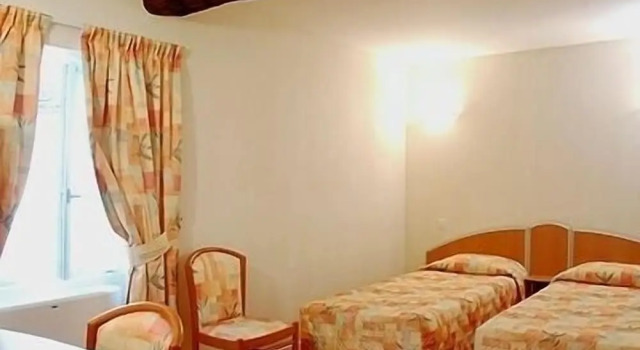 Двухместный номер Standard Logis Hôtel de France restaurant le Lucullus