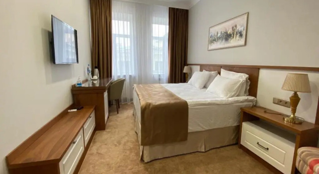 Полулюкс Boutique Hotel Kaspi