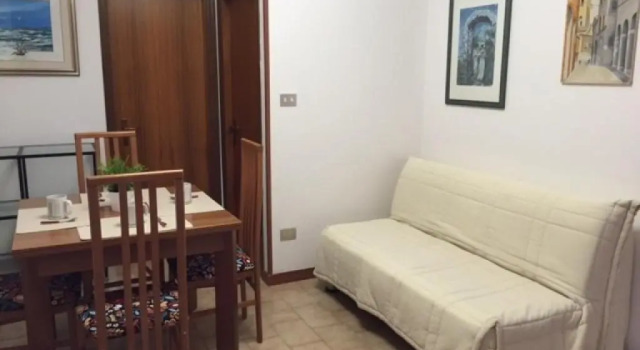 Casa vacanze a pochi metri dal mare, Rezervovat Hotel Grottammare 