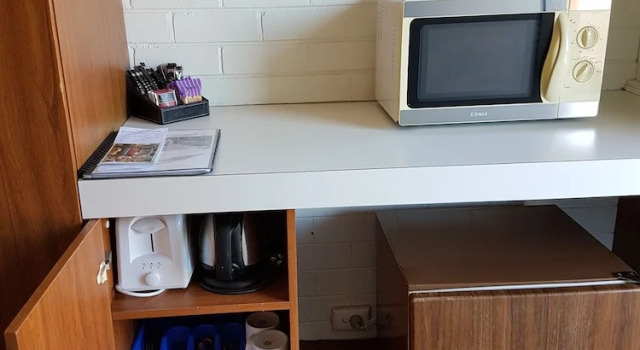 Четырёхместный номер Standard Motel Traralgon