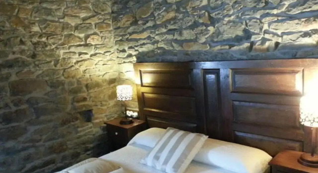 Двухместный номер Standard с балконом Hostal De Montaña La Aldeya