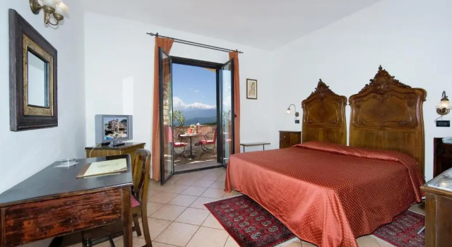Двухместный номер Standard с видом на горы Hotel Villa Sonia