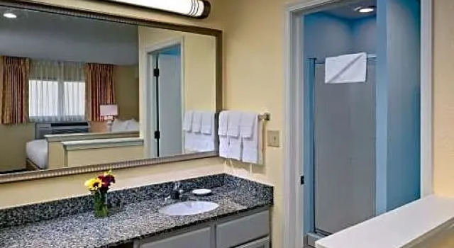 Люкс с 2 комнатами Sonesta ES Suites Oklahoma City