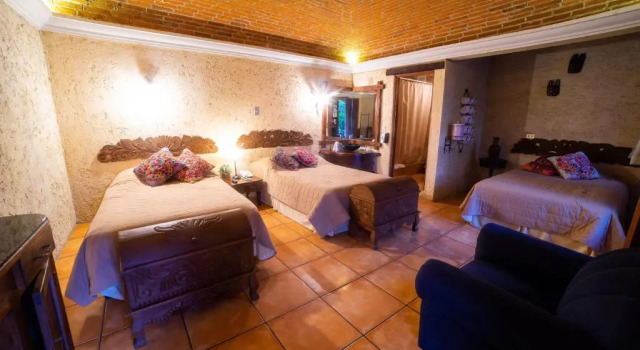 Трёхместный номер Standard Naif Boutique Hotel
