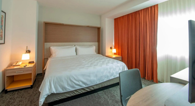 Holiday Inn & Suites - Merida La Isla by IHG, Reserva ahora Hotel Mérida Yucatán