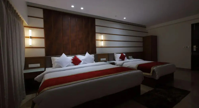 Люкс Superior HOTEL THE LOTUS PARK