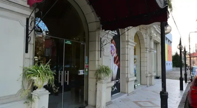 City Art Hotel, Rezervovat Hotel 3hvězdičkové hotely v Iron Gate, 3*