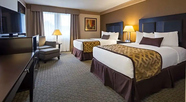 Номер Deluxe Best Western Plus Concordville Hotel