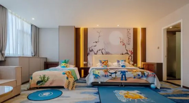 Семейный номер Standard Best Western Yantai Hotel