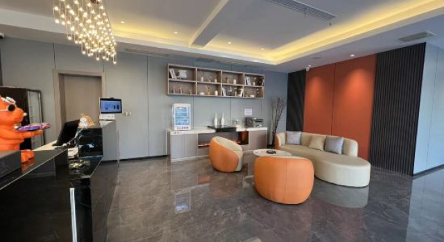 Zhangjiagang Manjin Hotel (Mambat Shopping Plaza Branch)