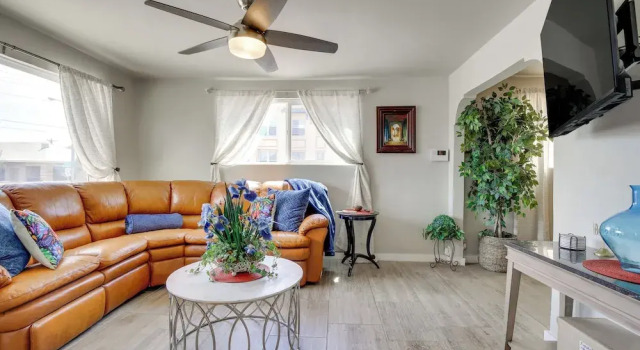 Downtown El Paso Home ~ 1 Mi to Medical Center St, Book Hotel El Paso Texas
