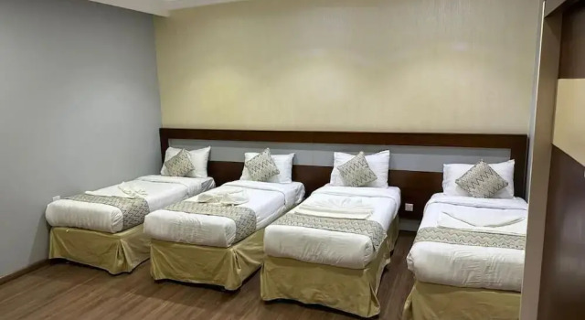 Четырёхместный номер Comfort с видом на город Zad Al Rehab