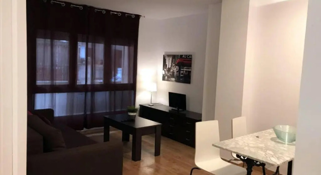 La Devesa de Gerona, Book Hotel Girona Gironès
