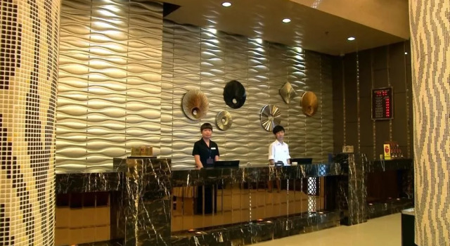 Cause Way Bay Holiday Hotel- Wenling, Book Hotel Wenling Zhejiang