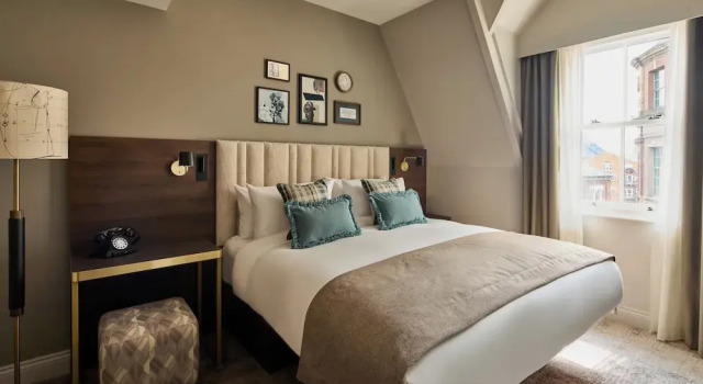Люкс Hotel Indigo Leeds by IHG