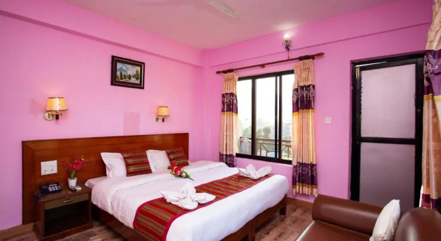 Номер Standard с балконом Hotel Orchid