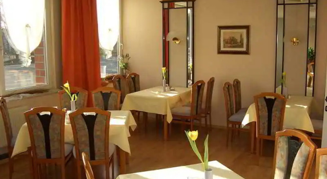 Horner Eiche, Varaa Hotelli Horn-Lehe 