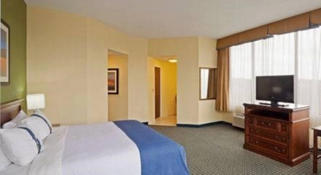 Люкс DoubleTree by Hilton Boston-Rockland