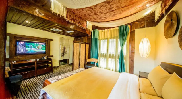 Wenjiadayuan Hotel, Забронировать Отель Отели Лицзян с парковкой, рядом с Улица Сквер-стрит Древнего города Даянь, Парковка