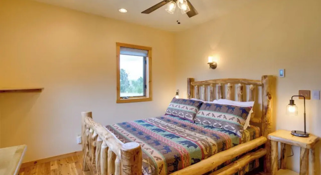 8696: 360 Mtn View & On-site Hiking!, Reserva ahora Casa o chalet Cabañas en Nathrop, Cabaña