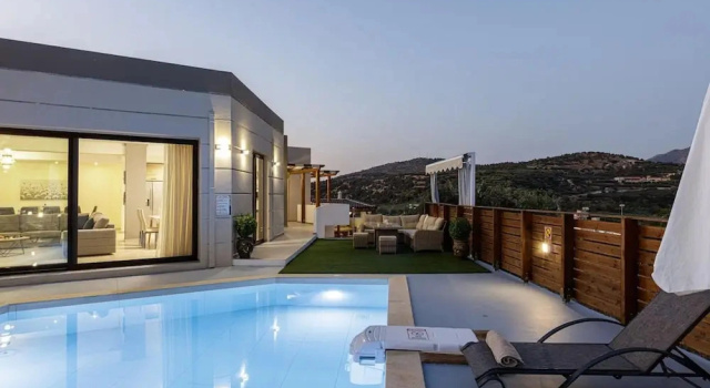 Коттедж Villa Chnaris - Private Pool and Sauna