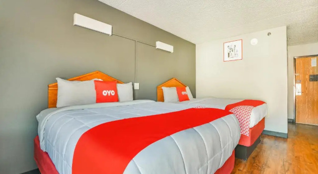 Четырёхместный номер Deluxe OYO Townhouse Inn Jacksonville near Little Rock Air Force Base
