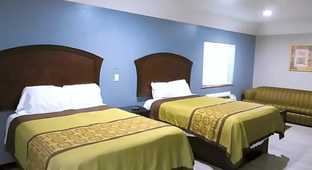 Люкс Standard Blue Way Inn & Suites By Jasper Houston
