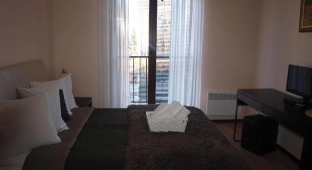 Lili Guest House, Prenota Affittacamere Hotel a Blagoevgrad con parcheggio, Parcheggio