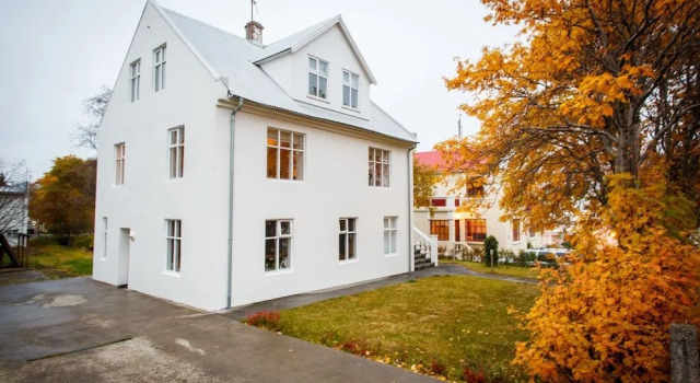 Akureyri Central House