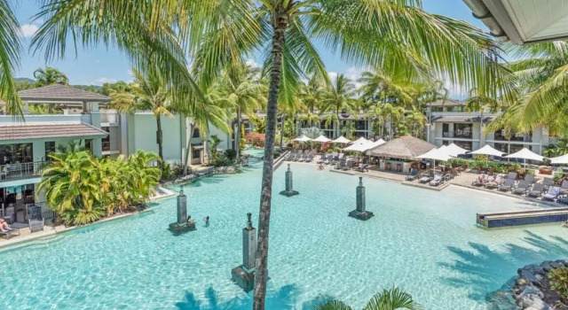 Люкс c 1 комнатой с видом на бассейн Luxury Apartments at Temple Resort and Spa Port Douglas